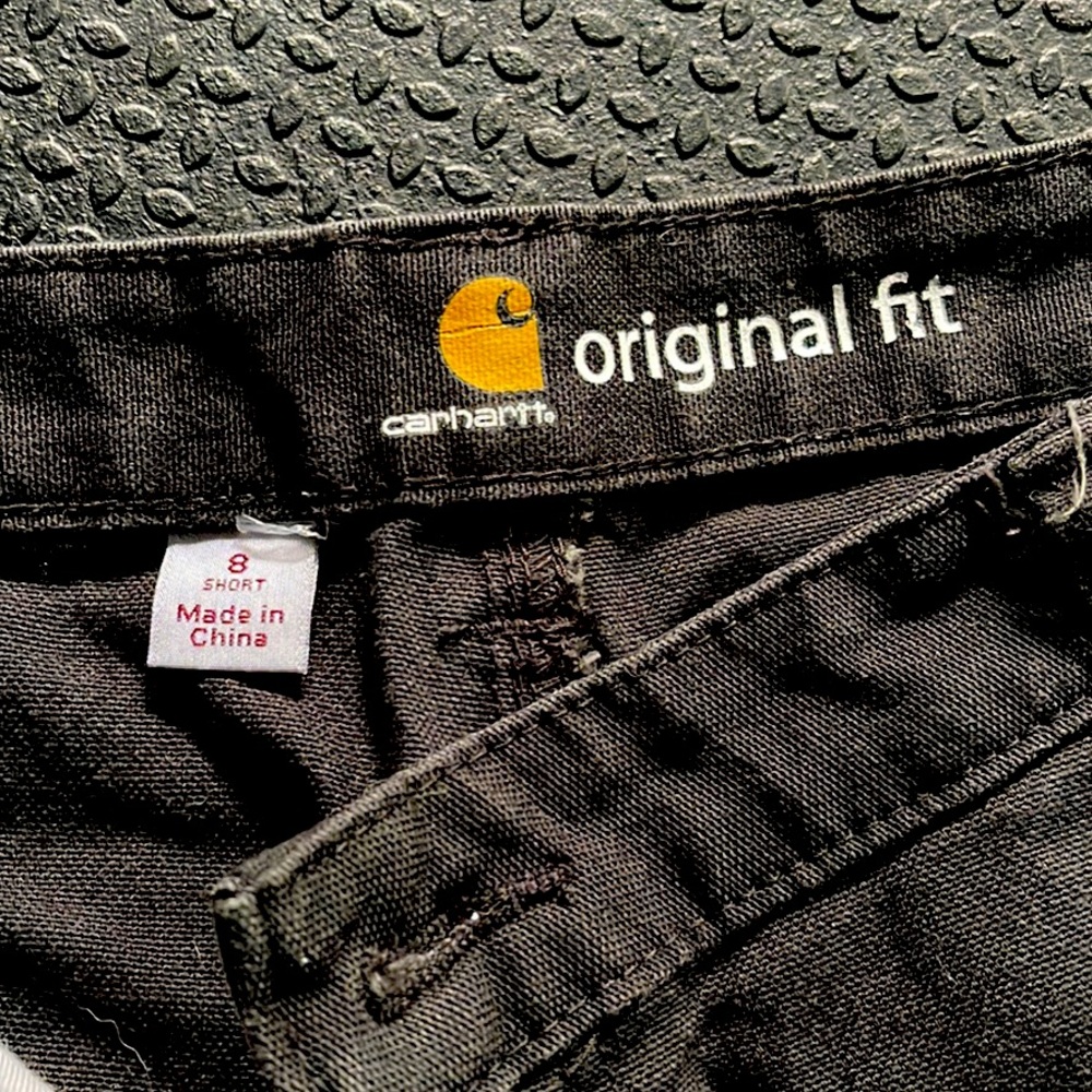 Carhart pants.  Heavy duty.  Never worn. Says 8 but realistically probably a 6